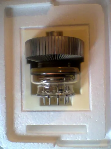 ГМИ-40Б импульсный модуляторный триод фото 2 ГМИ-40Б импульсный модуляторный триод фото 2